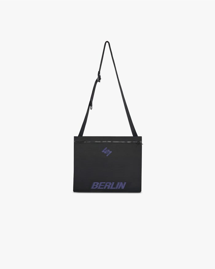 247_Berlin_Bag_-_Black_02.jpg