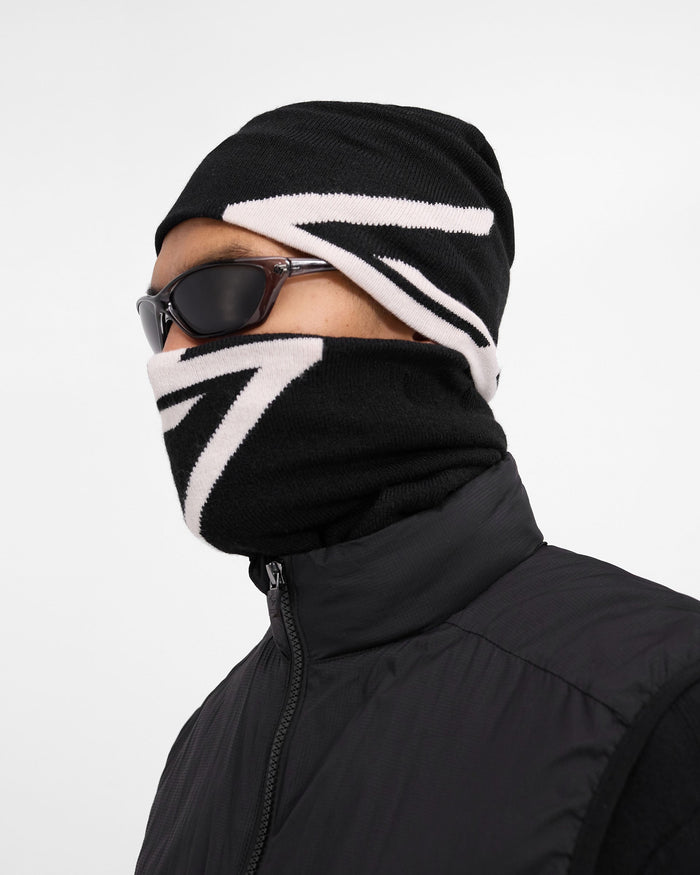Knitted black snood accessory on a plain white background | 247 Knitted Snood in Black | Wool blend snood with self fabric lining | 247 Accessories | Represent Clo
