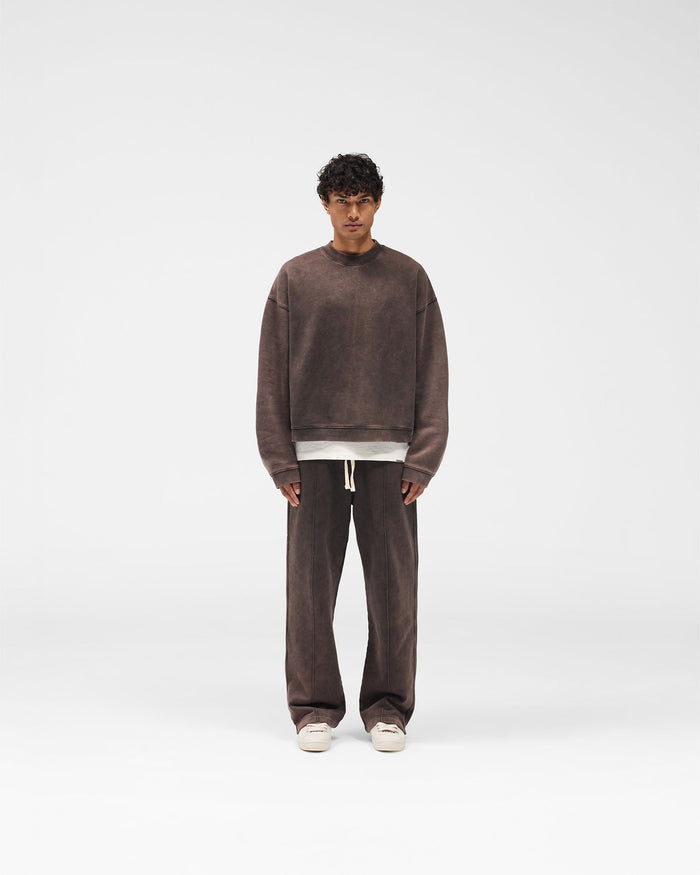 Initial_Boxy_Sweater_-_Coffee_06.jpg