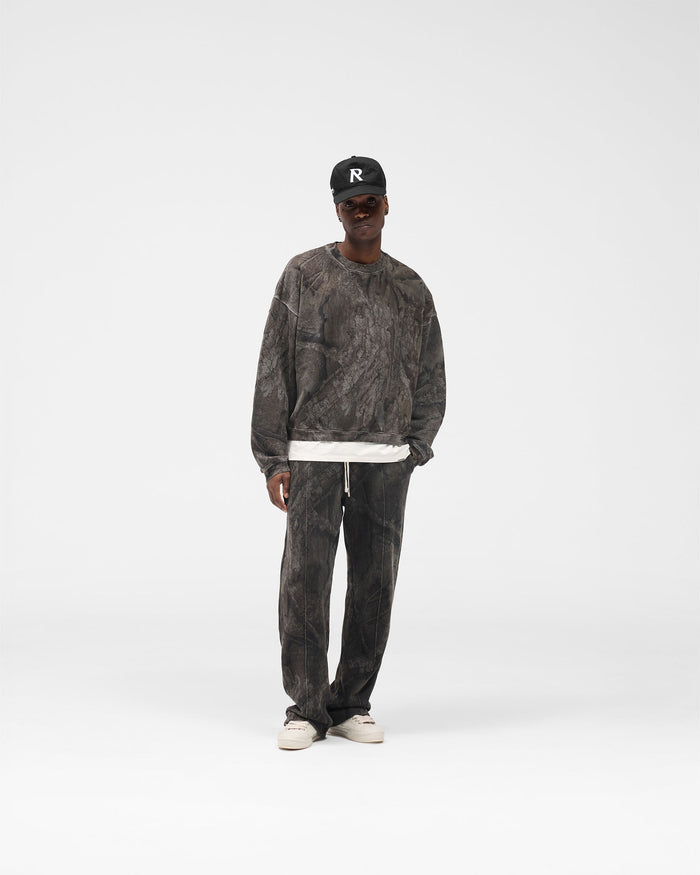 Initial_Overdye_Realtree__Boxy_Sweater_-_Overdyed_Black_07.jpg