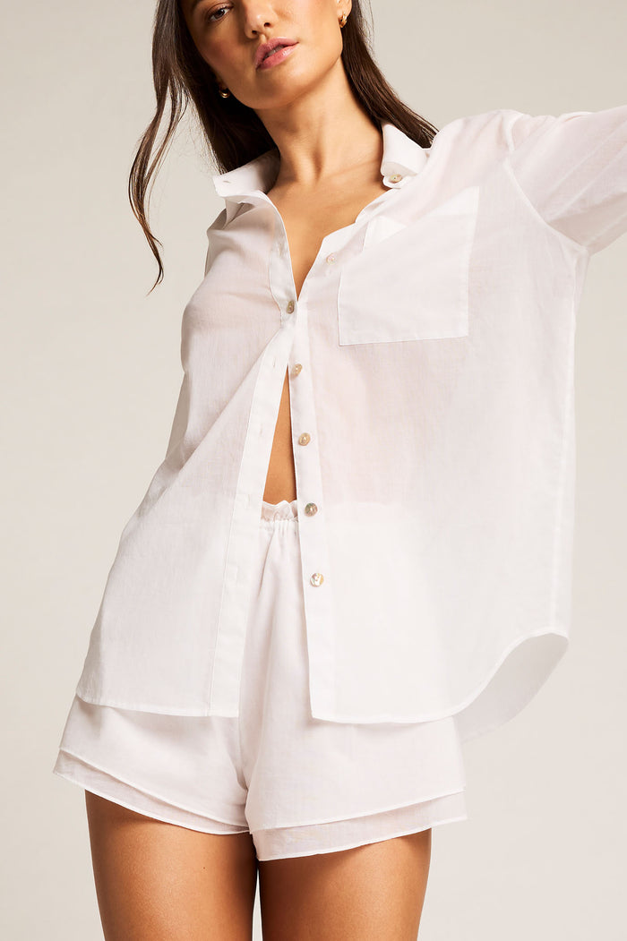 Island Shirt in White front