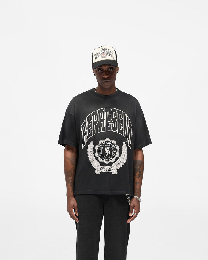 Legacy_Crest_T-Shirt_-_Stained_Black_03.jpg