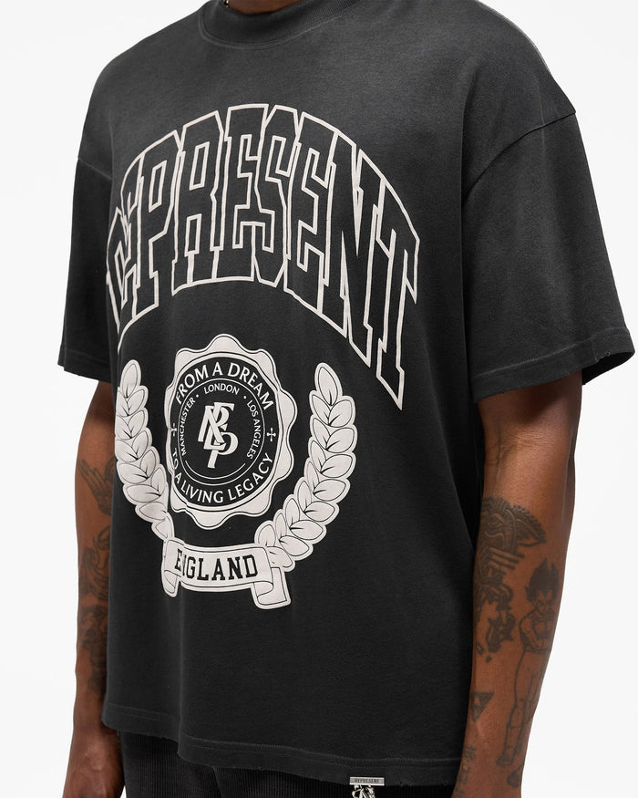 Legacy_Crest_T-Shirt_-_Stained_Black_06.jpg