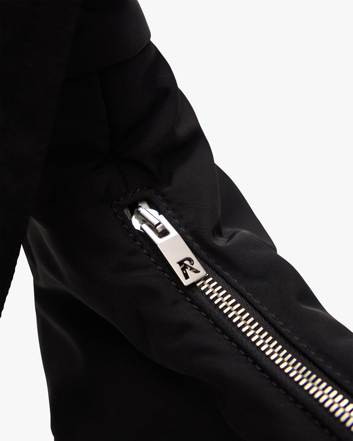 Padded_Sling_Bag_-_Black_05.jpg