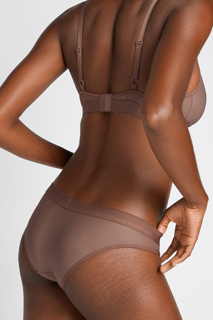 Haze bra and brief set from side with adjustable back straps