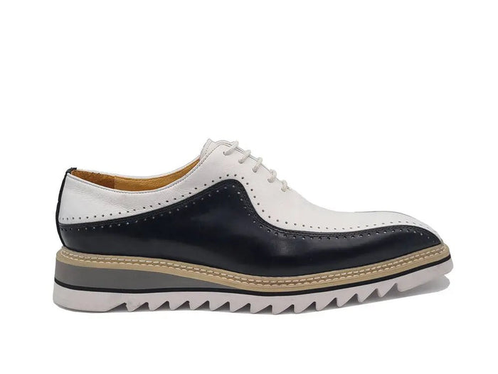 Stylish Two-Tone Brogue Oxford - Upscale Men's Fashion