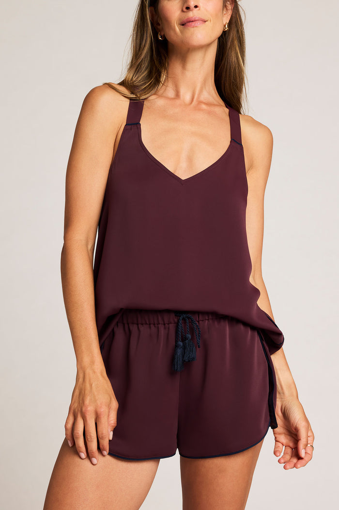 Supreme Short in Garnet