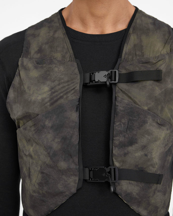 Additional product image of a mens chest rig in terrain on a plain white background | Team 247 Chest Rig in Terrain | Chest rig with mesh outer and magnetic buckles | 247 Accessories | Represent Clo